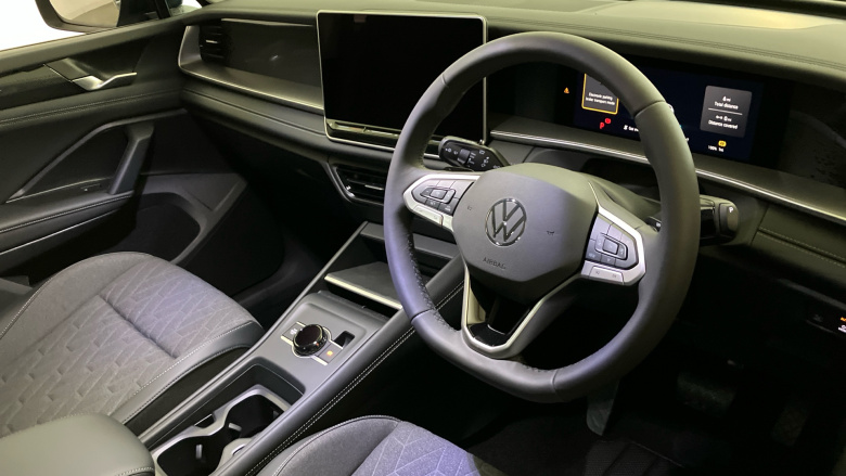 Volkswagen Tayron 1.5 eTSI Match 5dr DSG7 [7 Seat] [Area View] Petrol Estate